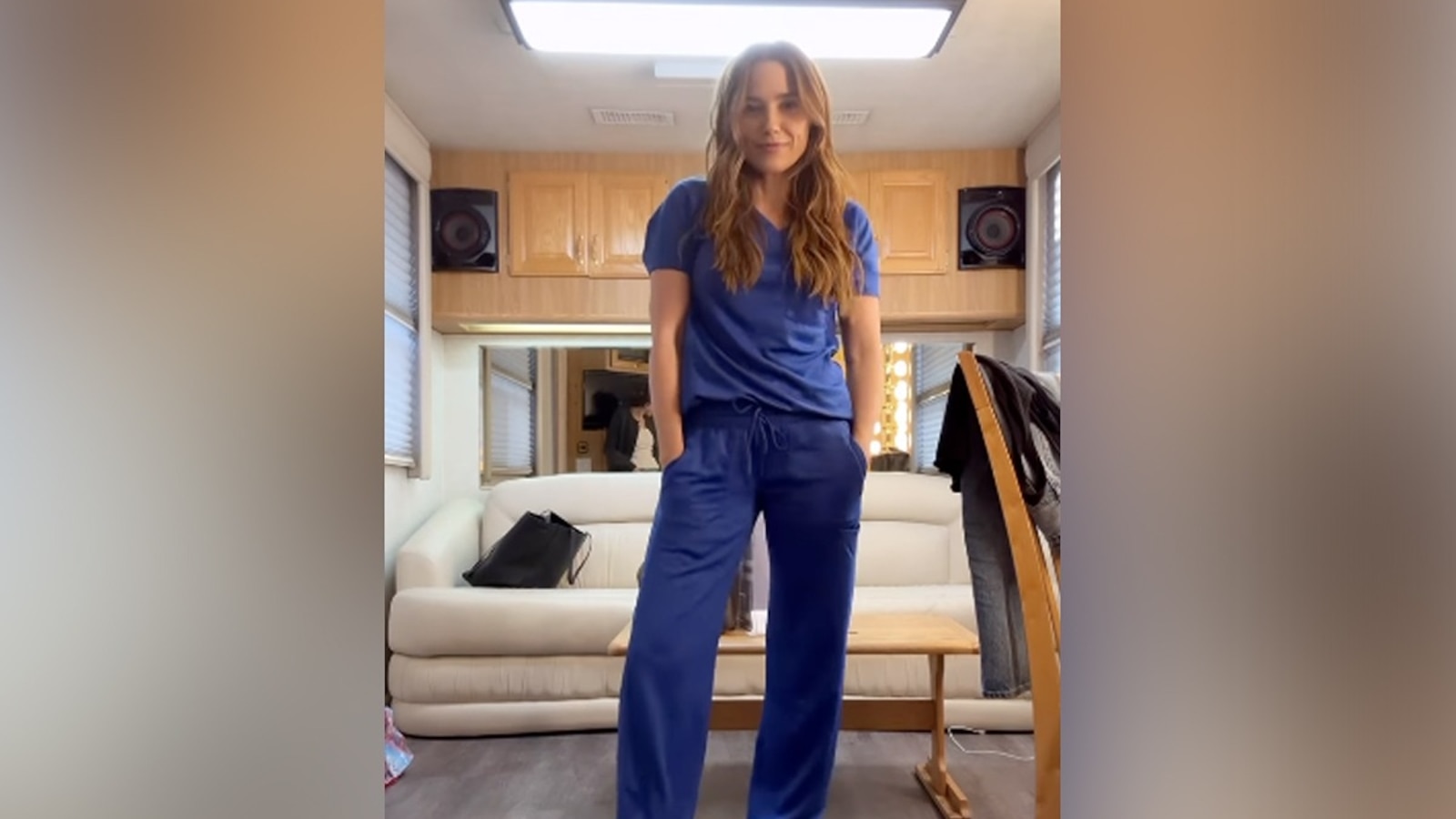 Sophia Bush joins 'Grey’s Anatomy' season 21 See the fun video