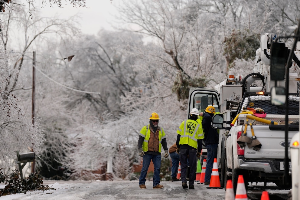 PHOTO: APTOPIX Winter Weather Tennessee
