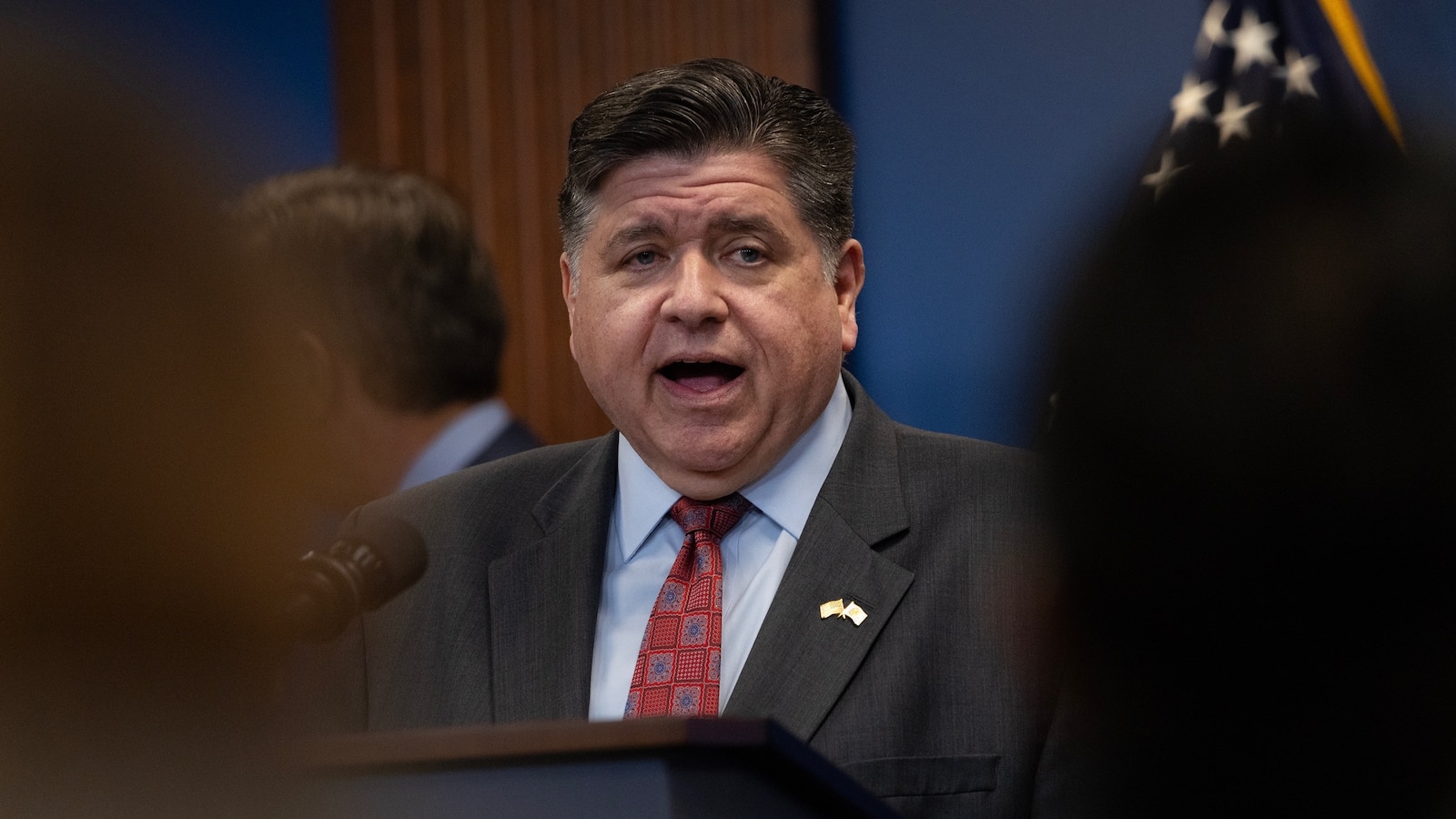Texas National Guard headed to Illinois, as Gov. Pritzker calls for end of Trump administration’s ‘authoritarian march’
