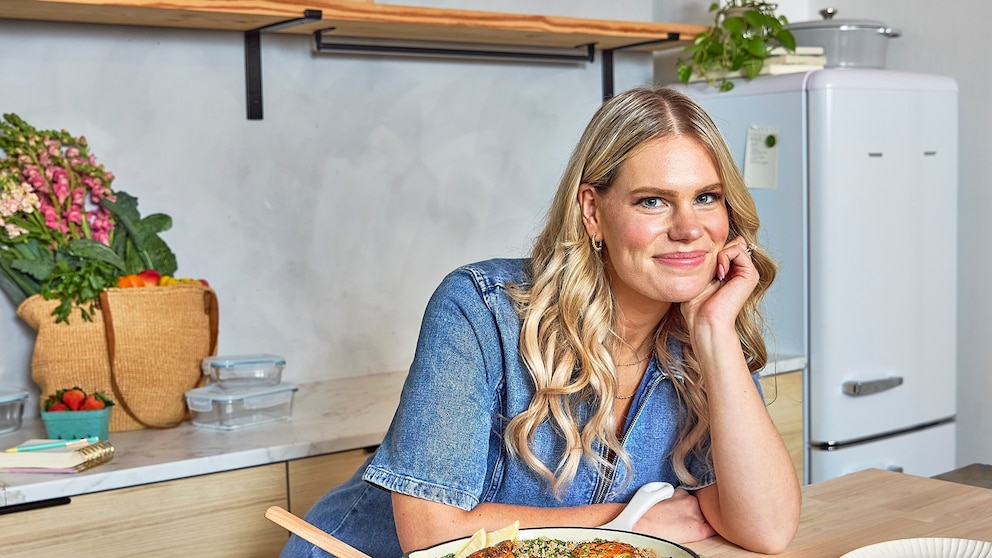 Black bean poblano tacos, lemony chicken thighs, and more recipes to save time and money