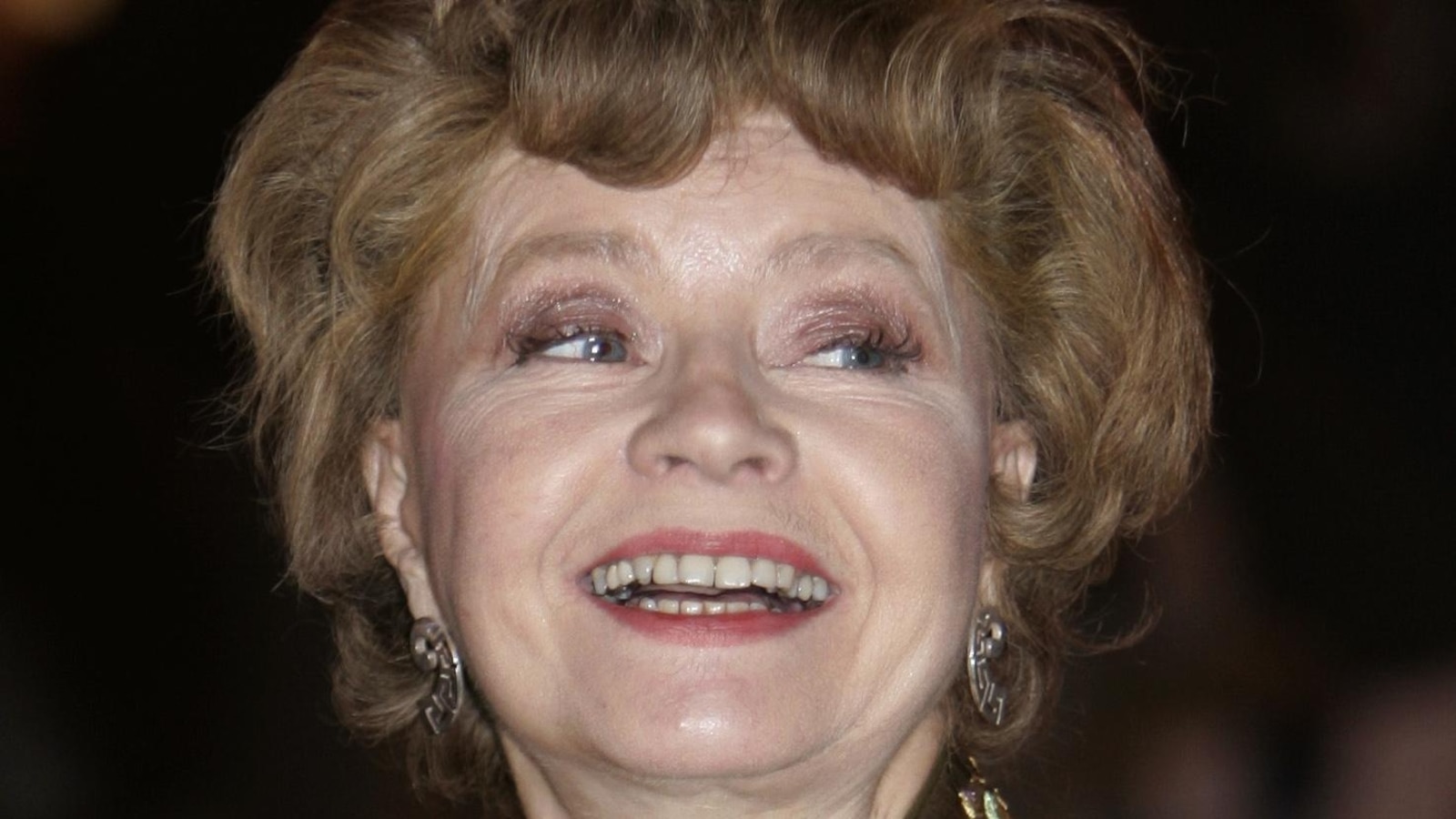 Prunella Scales, who played Sybil in British sitcom 'Fawlty Towers,' dies at 93