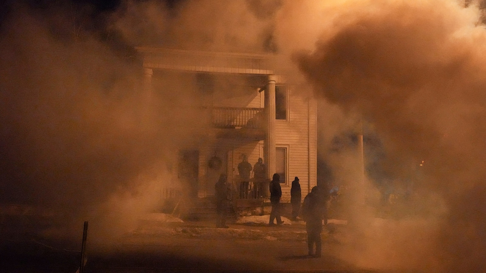 Homeland Security Secretary Kristi Noem told ABC News she has "no plans to pull out of Minnesota," amid the growing protests against ICE activity in Minneapolis.