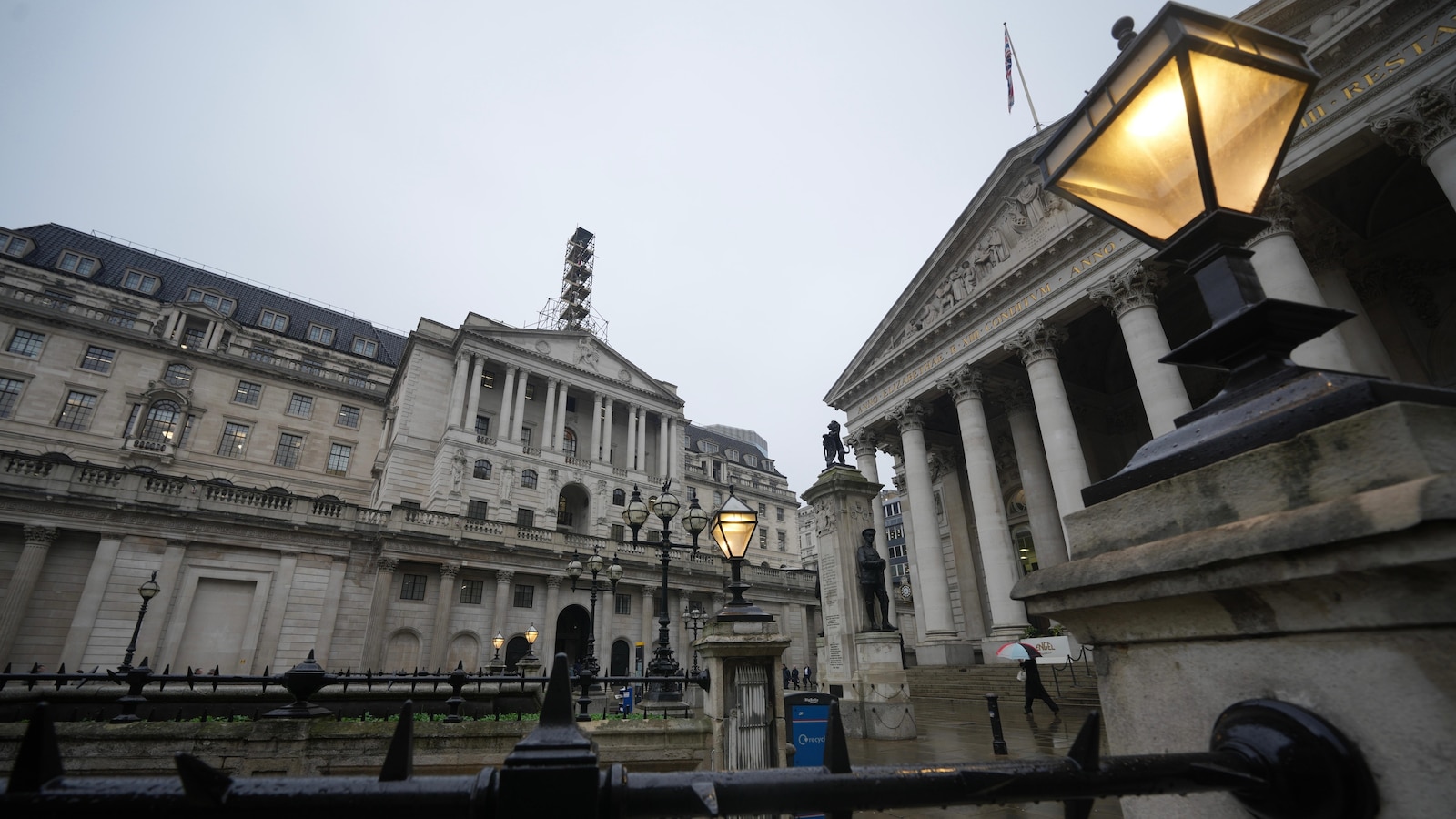 Iran war expected to prevent Bank of England from cutting interest rates
