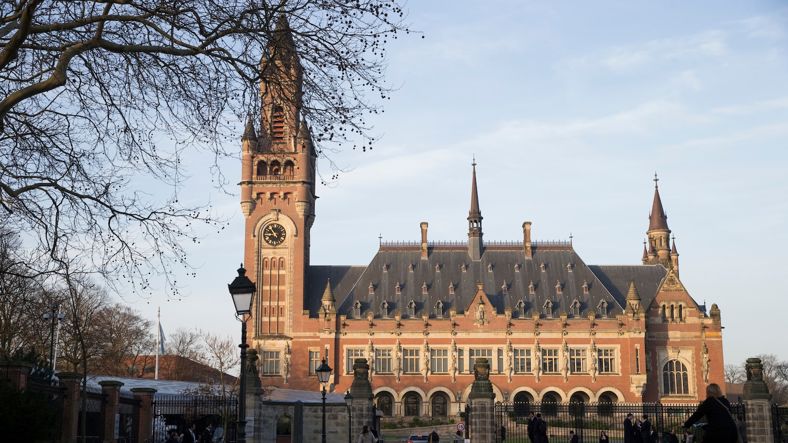 International arbitrators reject $134M claim by Rwanda against UK for scrapped deal
