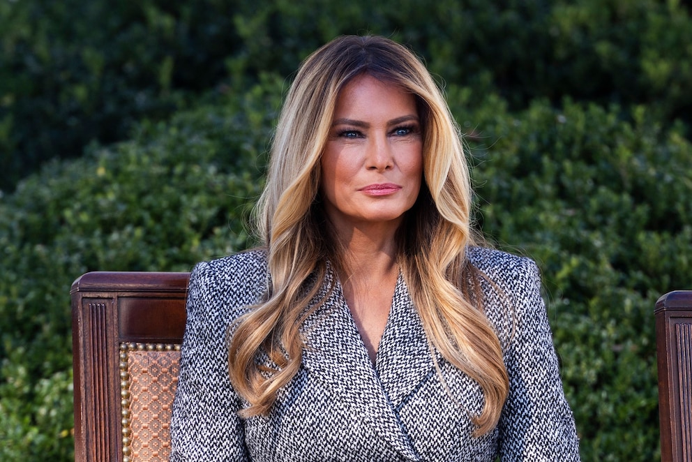 PHOTO: First Lady Melania Trump is shown in the Rose Garden of the White House in Washington, D.C., on Oct. 19, 2026.