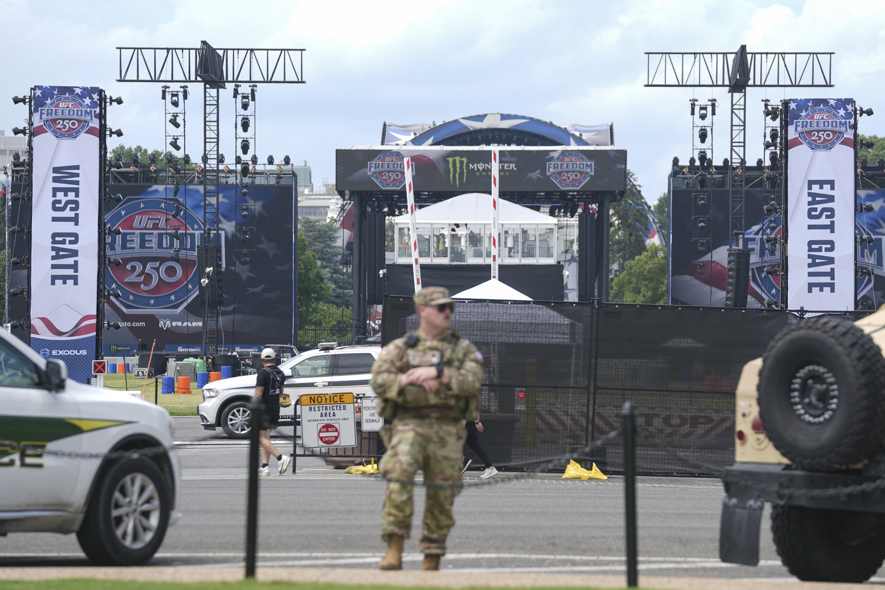 PHOTO: White House readies for UFC event as 250th anniversary celebrations approach