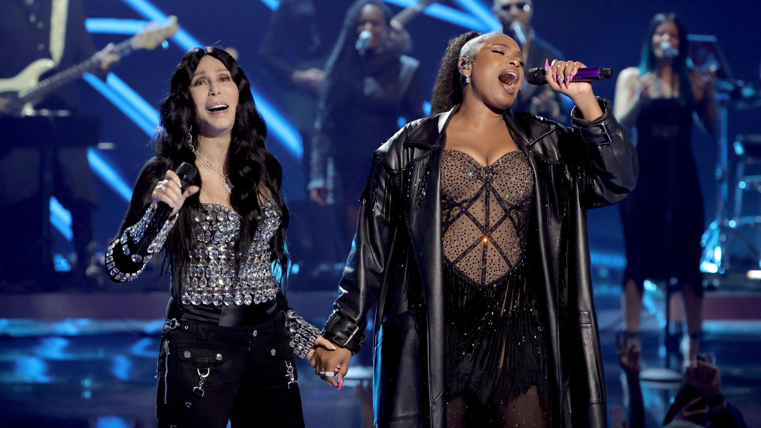 Cher and Jennifer Hudson perform fiery duet of 'Believe' at the
