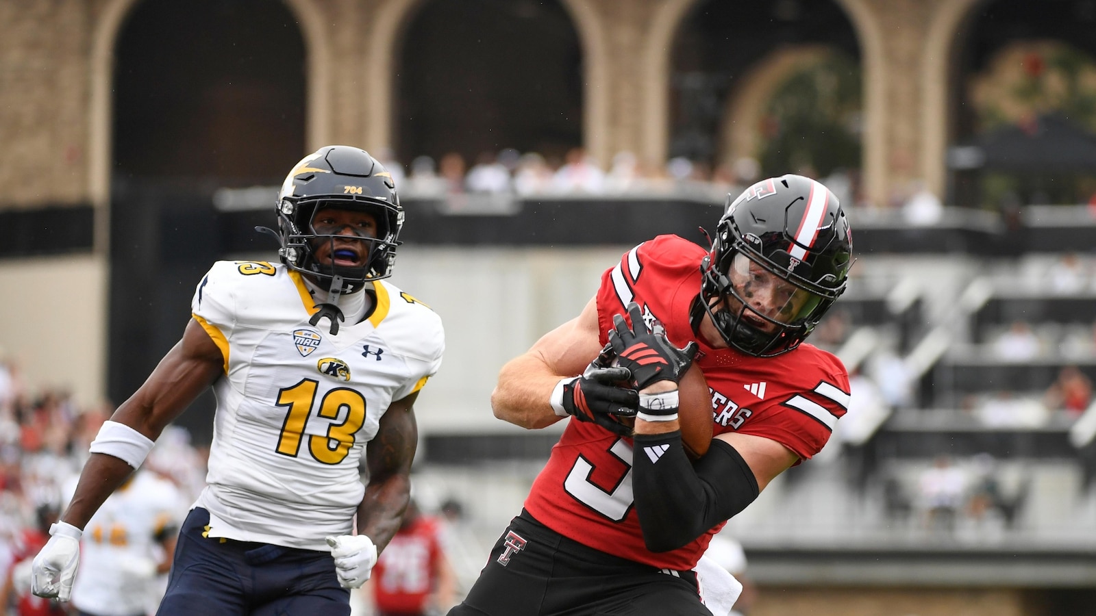 No. 24 Texas Tech Dominates Kent State 62-14 Behind Morton's Three TDs and Gill-Howard's Pick-Six
