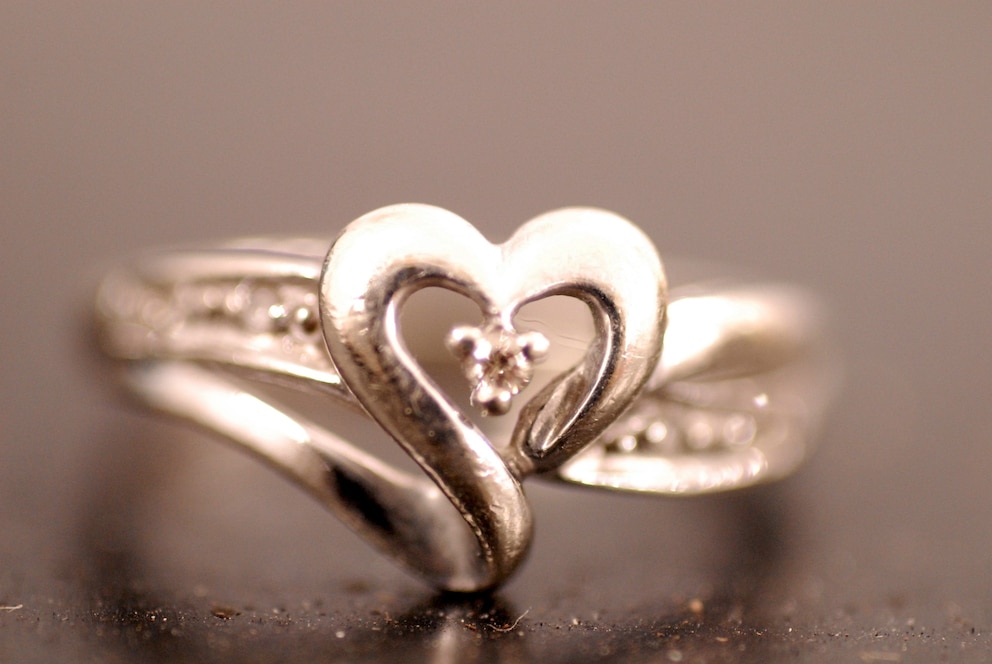PHOTO: Denise’s Valentine’s Day ring from Nathan, found in the backseat of Michael King’s
green Camaro.