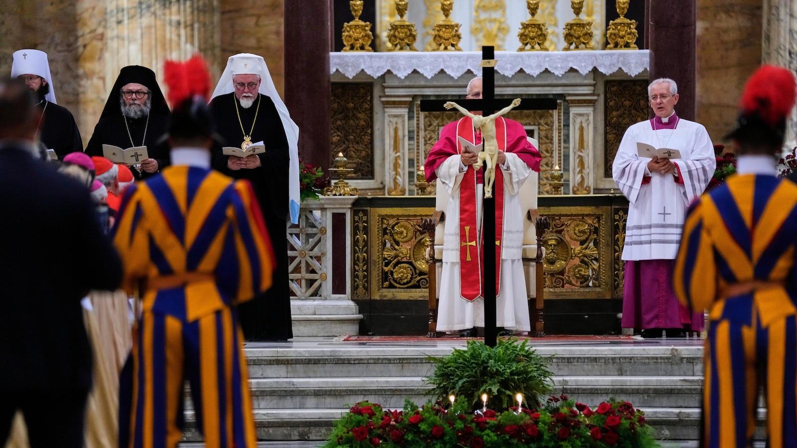Pope honors 21st century martyrs: Christians killed by Islamic militants, mafias, Amazon ranchers