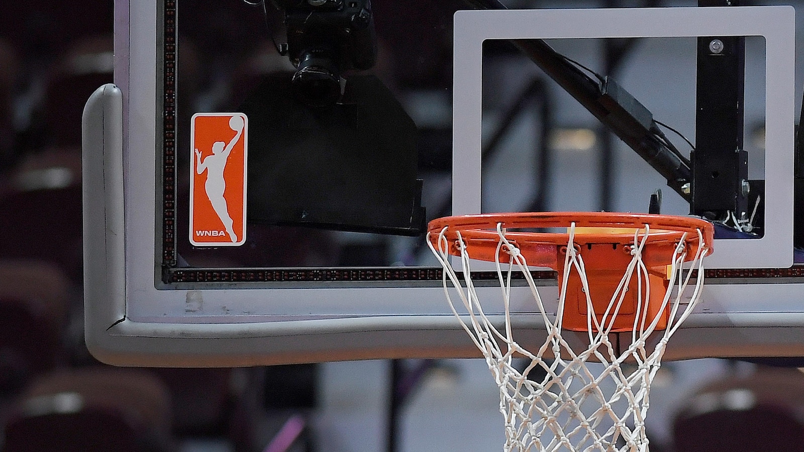 WNBA signs 11-year media rights deal with Versant to air games on USA Network