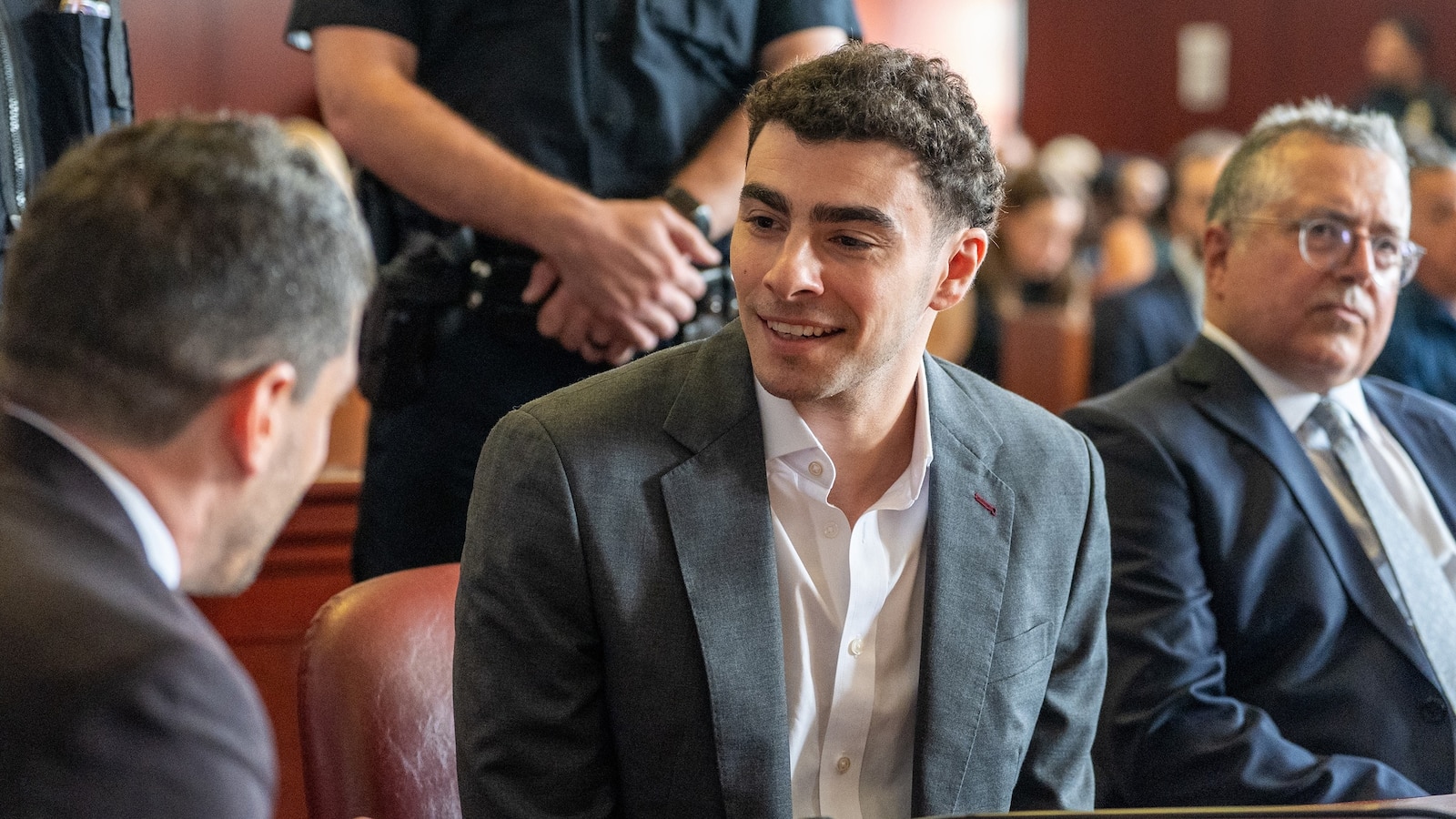 Luigi Mangione federal guilty plea expected to be announced Friday, sources say: What to know ahead of court