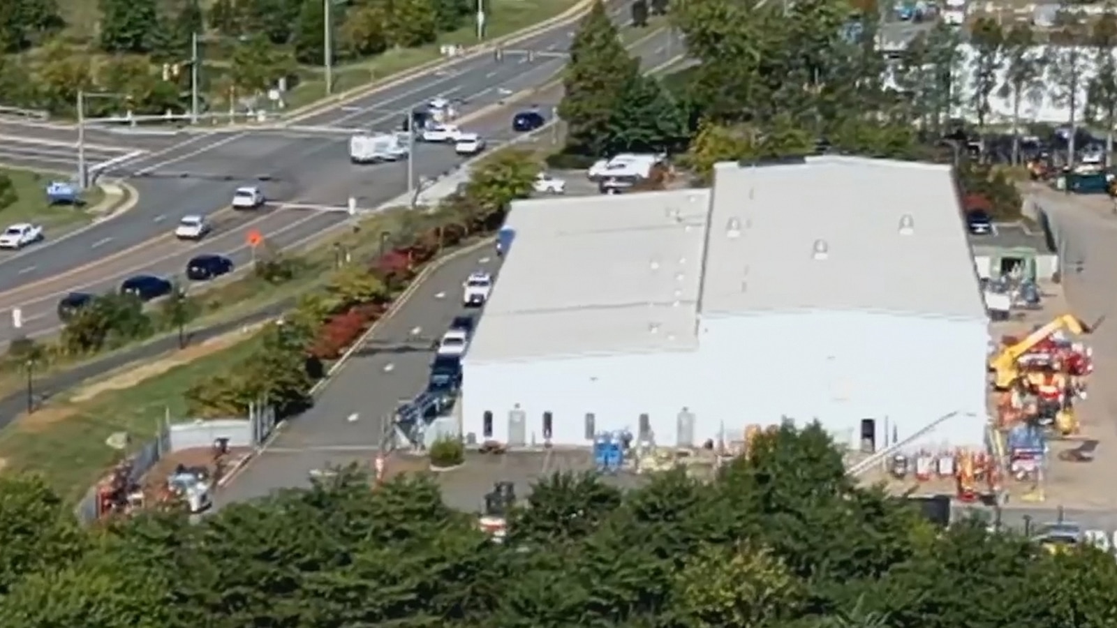  3 shot at workplace in Virginia, gunman at large: Police