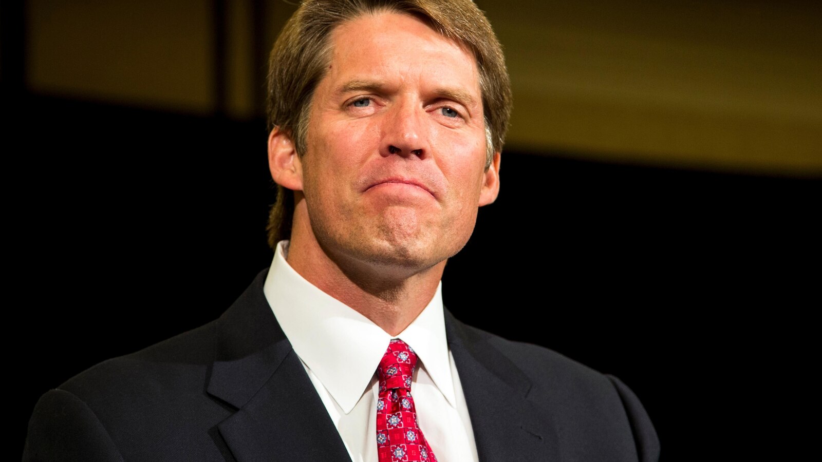  Republican Eric Hovde seeks to unseat Democrat Baldwin in Wisconsin race for US Senate