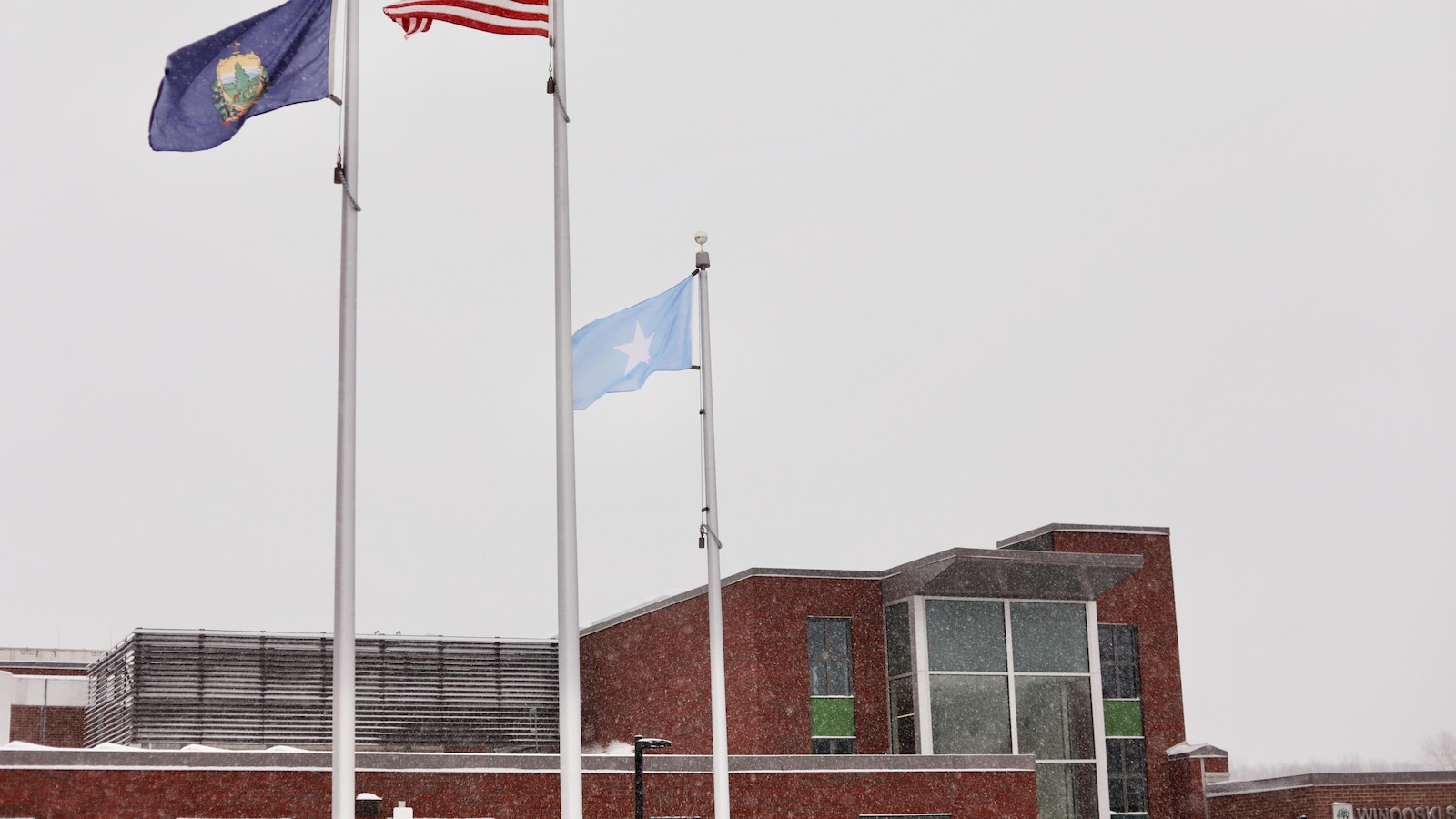 Somali flag flown outside Vermont school building brings threats