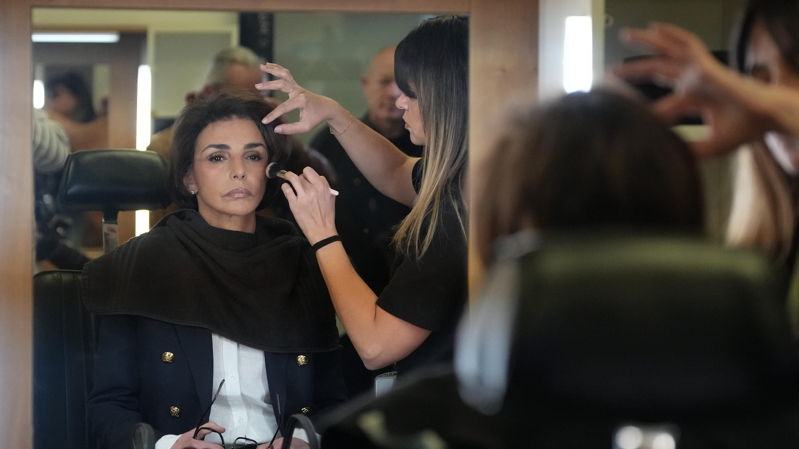 يتوجه الناخبون الفرنسيون إلى صناديق الاقتراع في جولة الإعادة البلدية التي تركزت في باريس ومرسيليا وليون