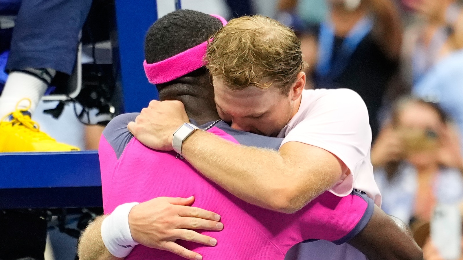 Tiafoe Comforts Michelsen in Emotional US Open Victory