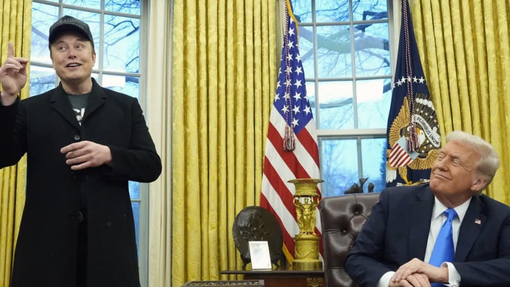 Video Musk starts mass government layoffs, targets roughly 200,000