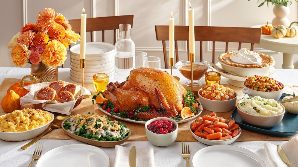 What to know about Thanksgiving essentials: New grocery promos, turkey price predictions and more
