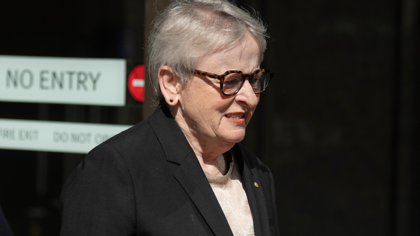 أستراليا تطلق تحقيقًا بشأن معاداة السامية بعد مذبحة شاطئ بوندي