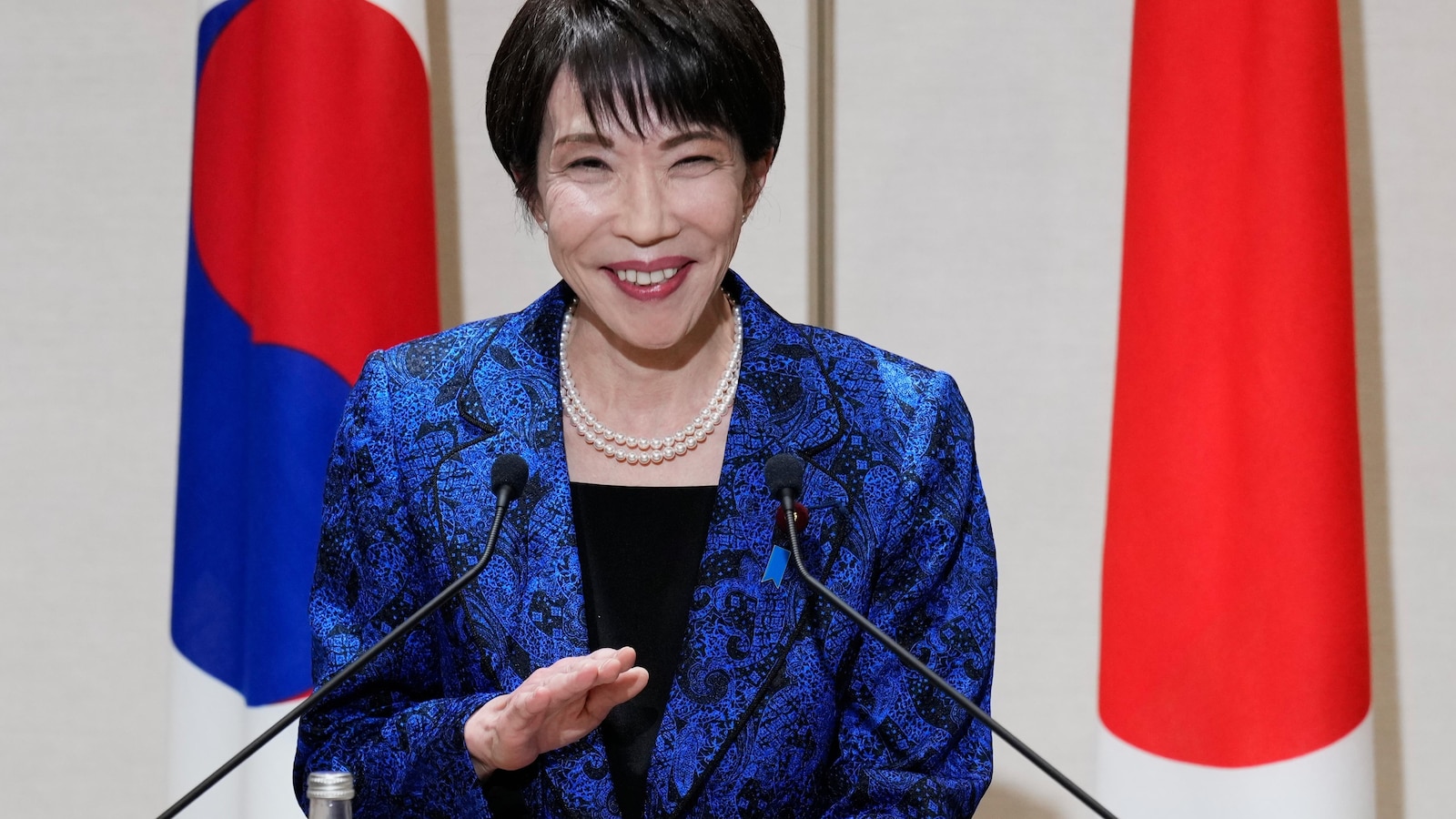 Такаичи на Япония планира да разпусне долната камара, за да организира предсрочни избори