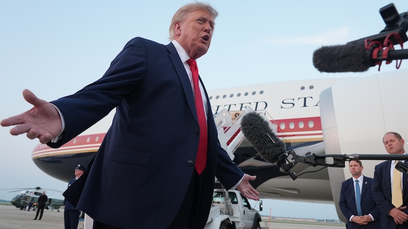Trump Sending Qatari Air Force One for Upgrades