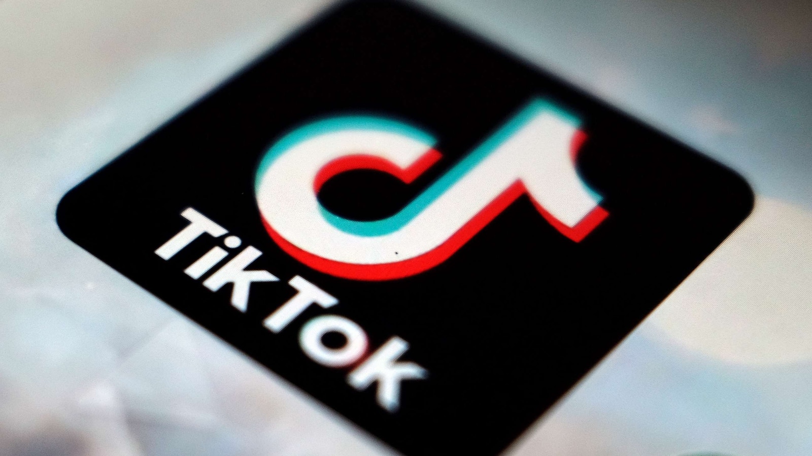 TikTok adds text-only posts as social media landscape shifts with ...