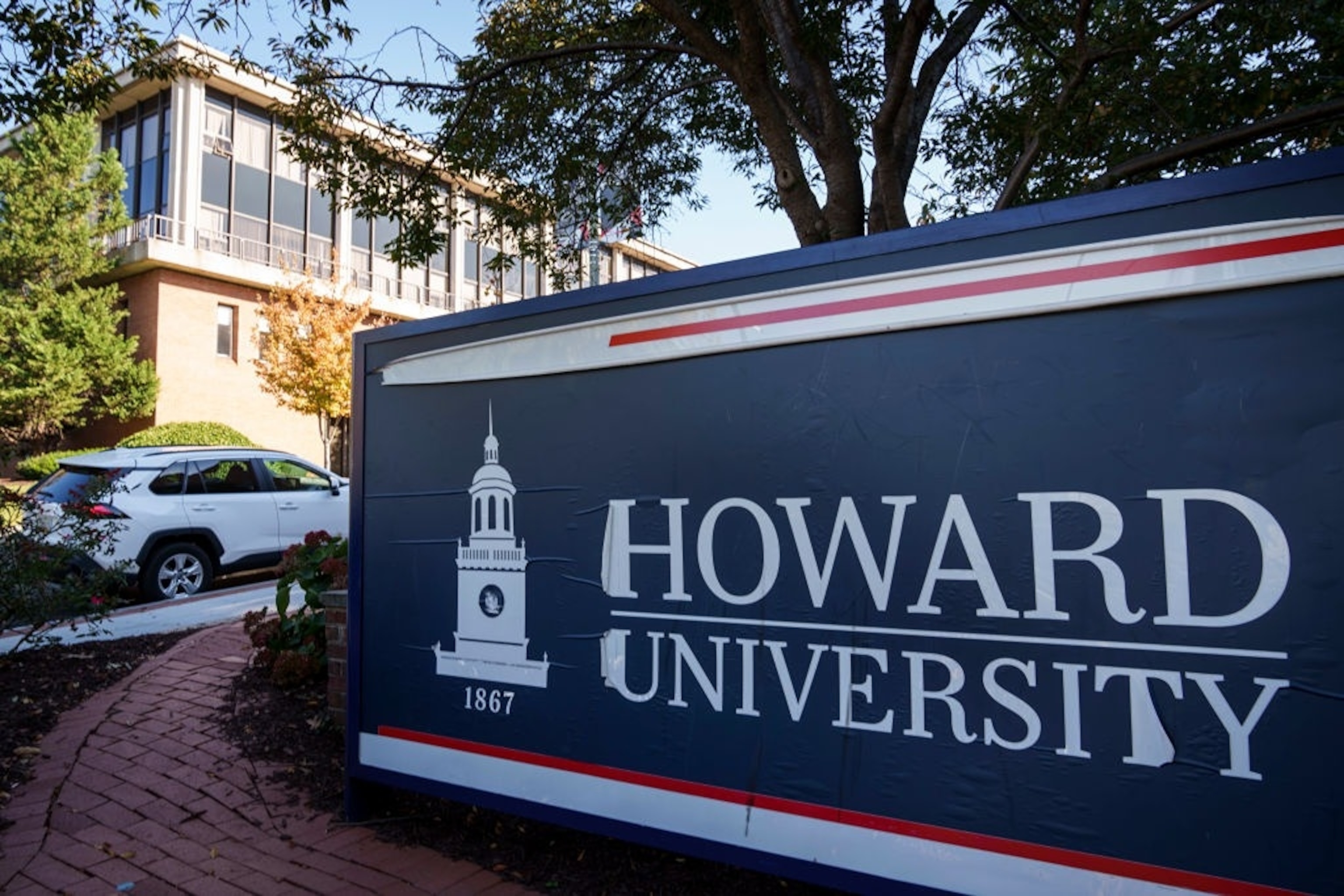  'I was freaking out,' says Howard student among 500 unenrolled over tuition payment