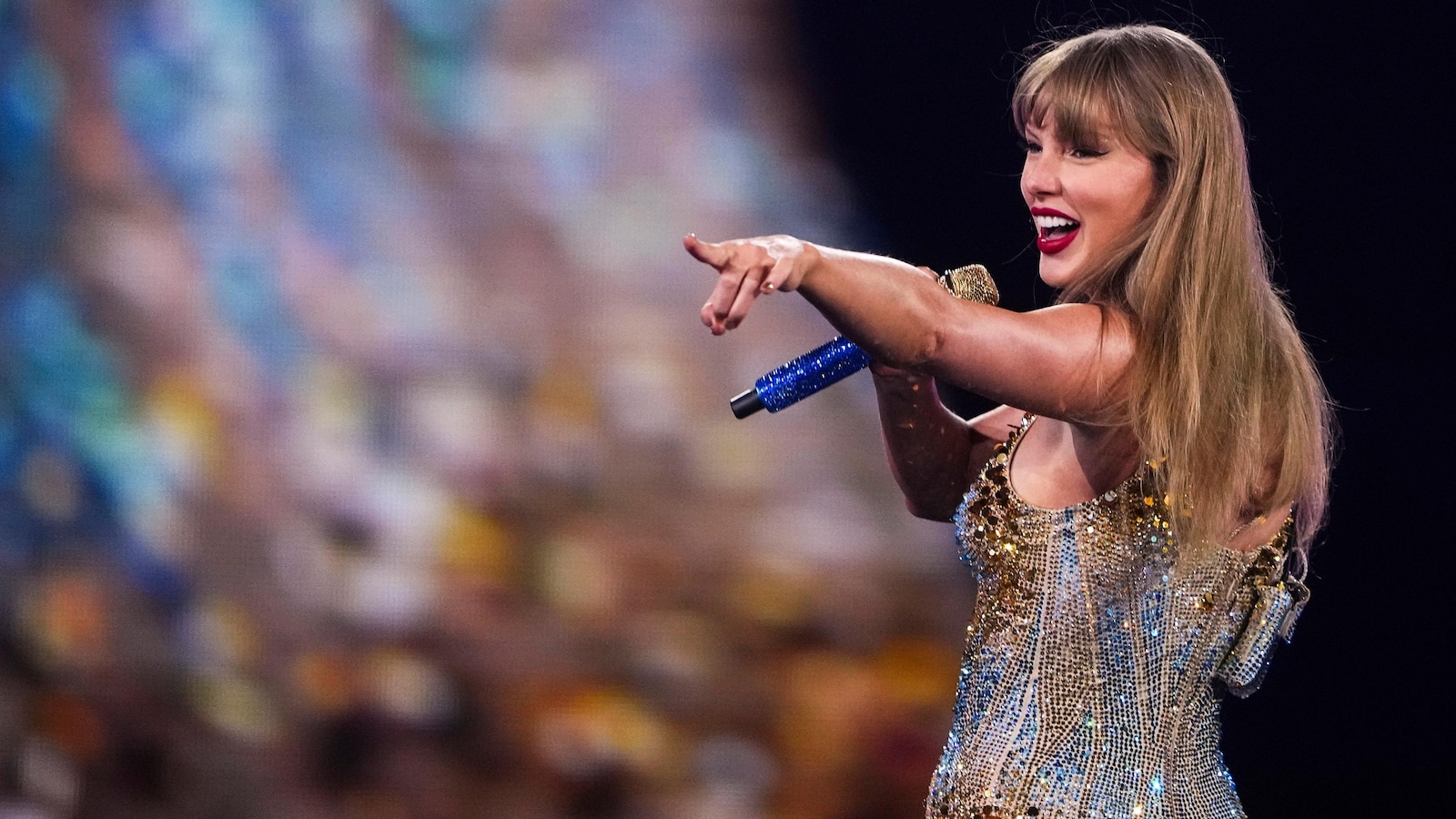 Ackman's Pershing Square makes $64B bid for Taylor Swift label Universal Music Group
