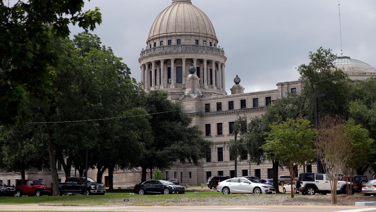 Mississippi Democrats appear to break Republican supermajority in state Senate