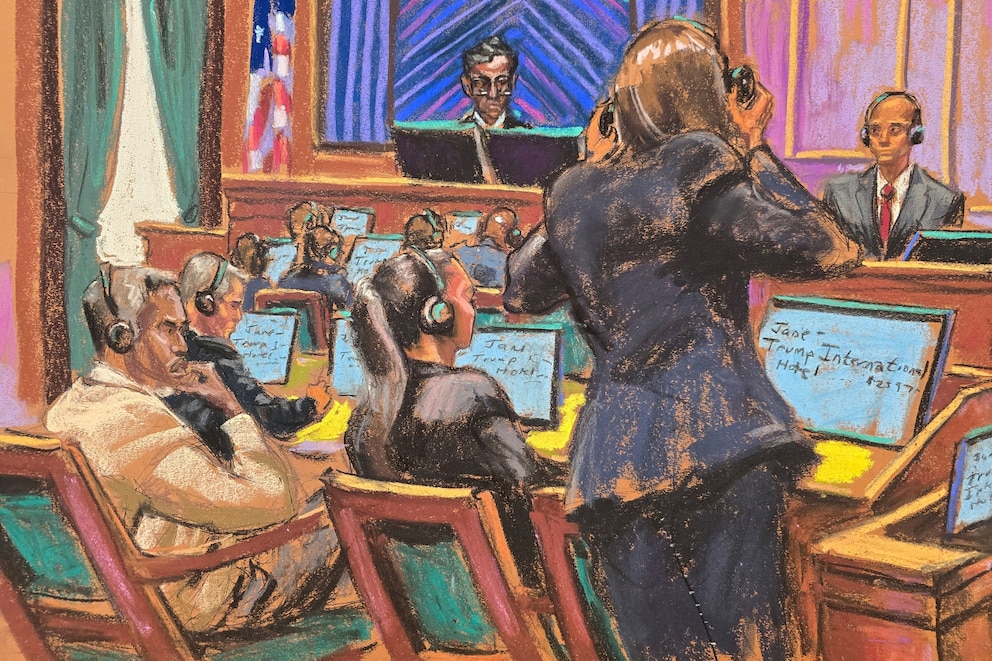 PHOTO: Prosecutor Maurene Comey questions Joseph Cerciello as Sean "Diddy" Combs and his defense lawyers Brian Steel and Teny Geragos watch, before U.S. District Judge Arun Subramanian during Combs' sex trafficking trial in New York City, June 23, 2025.