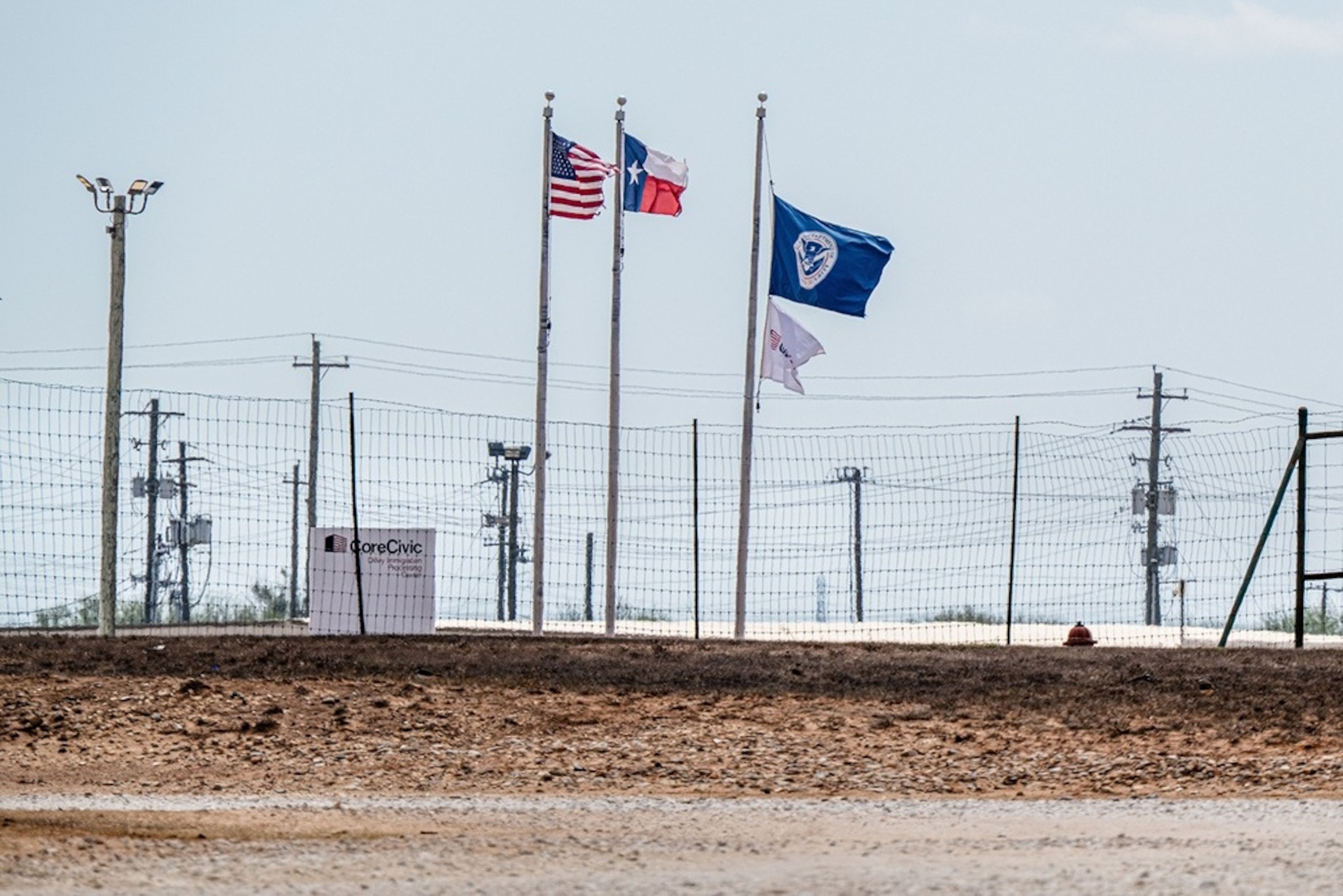 PHOTO: Dilley: No public access to Detention Center