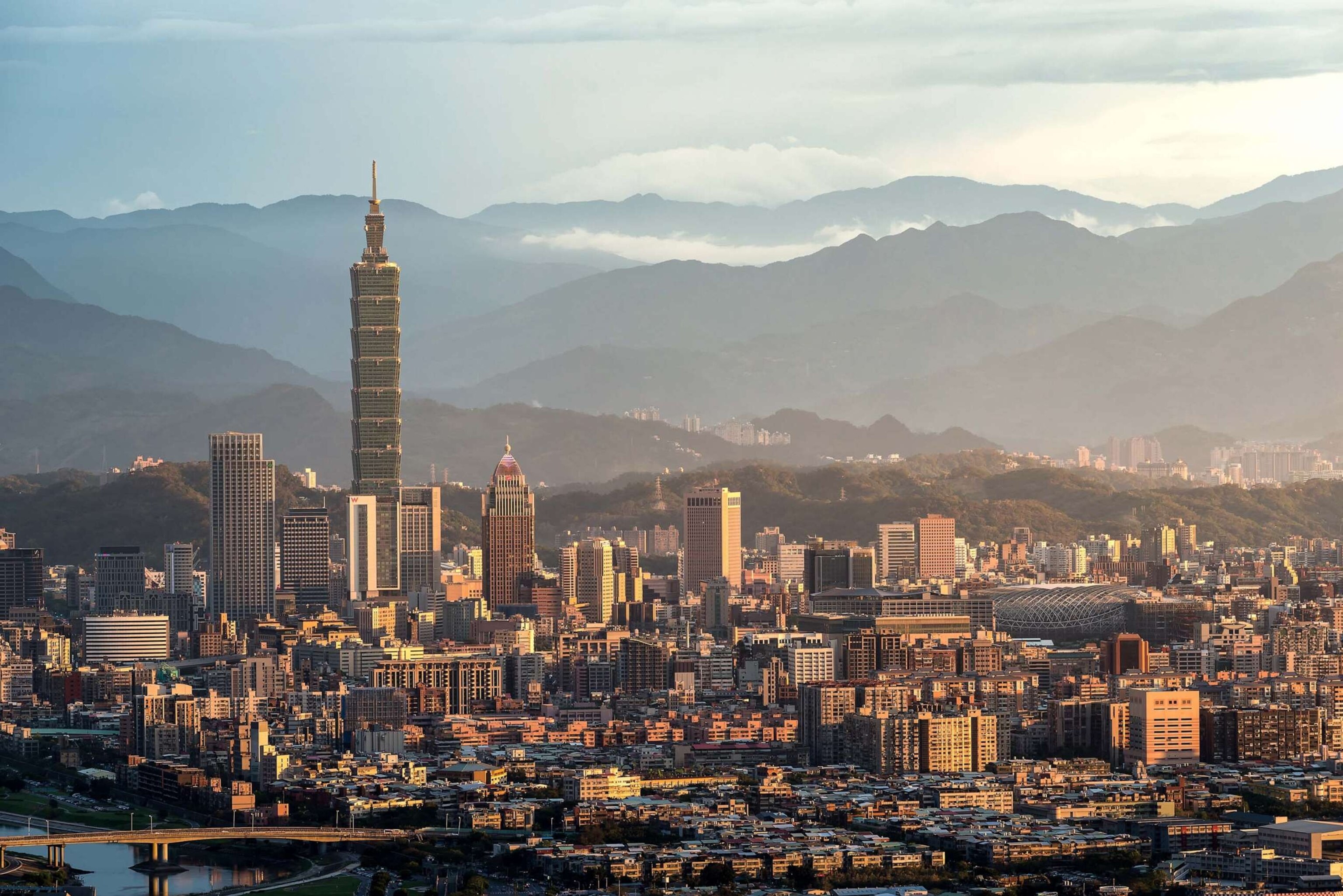 PHOTO: The skyline of Taipei, Taiwan, is shown in this undated file photo.