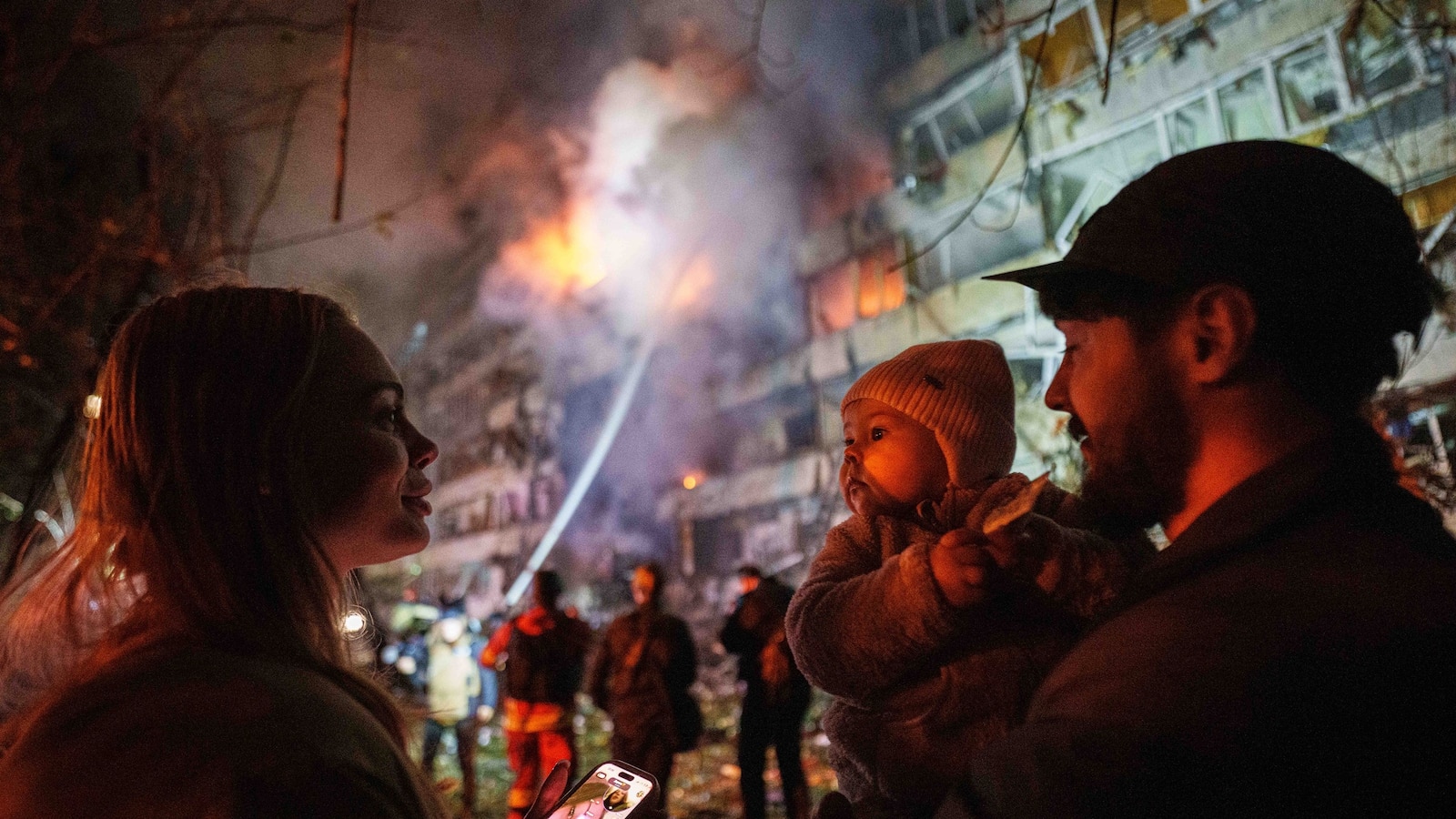 600,000 without power in Ukraine as Russia launches aerial attack, Zelenskyy says