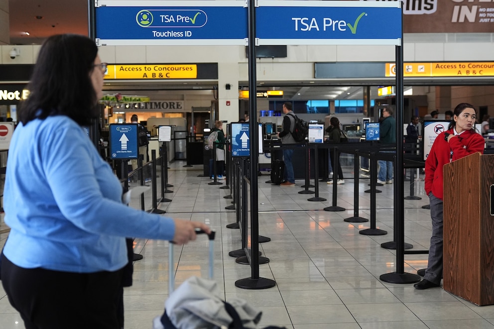 PHOTO: Travel Delays