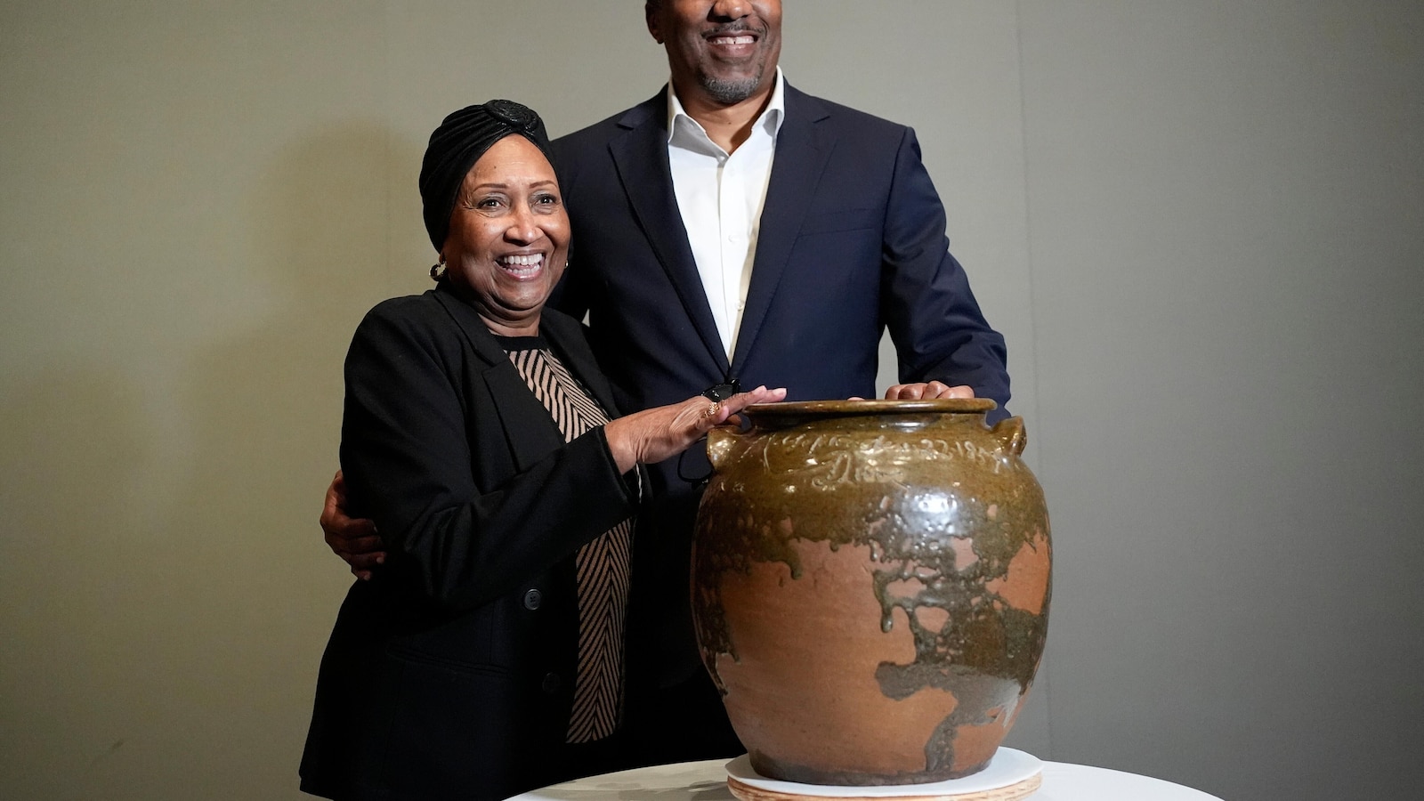 Descendants obtain works of enslaved potter in landmark restitution deal