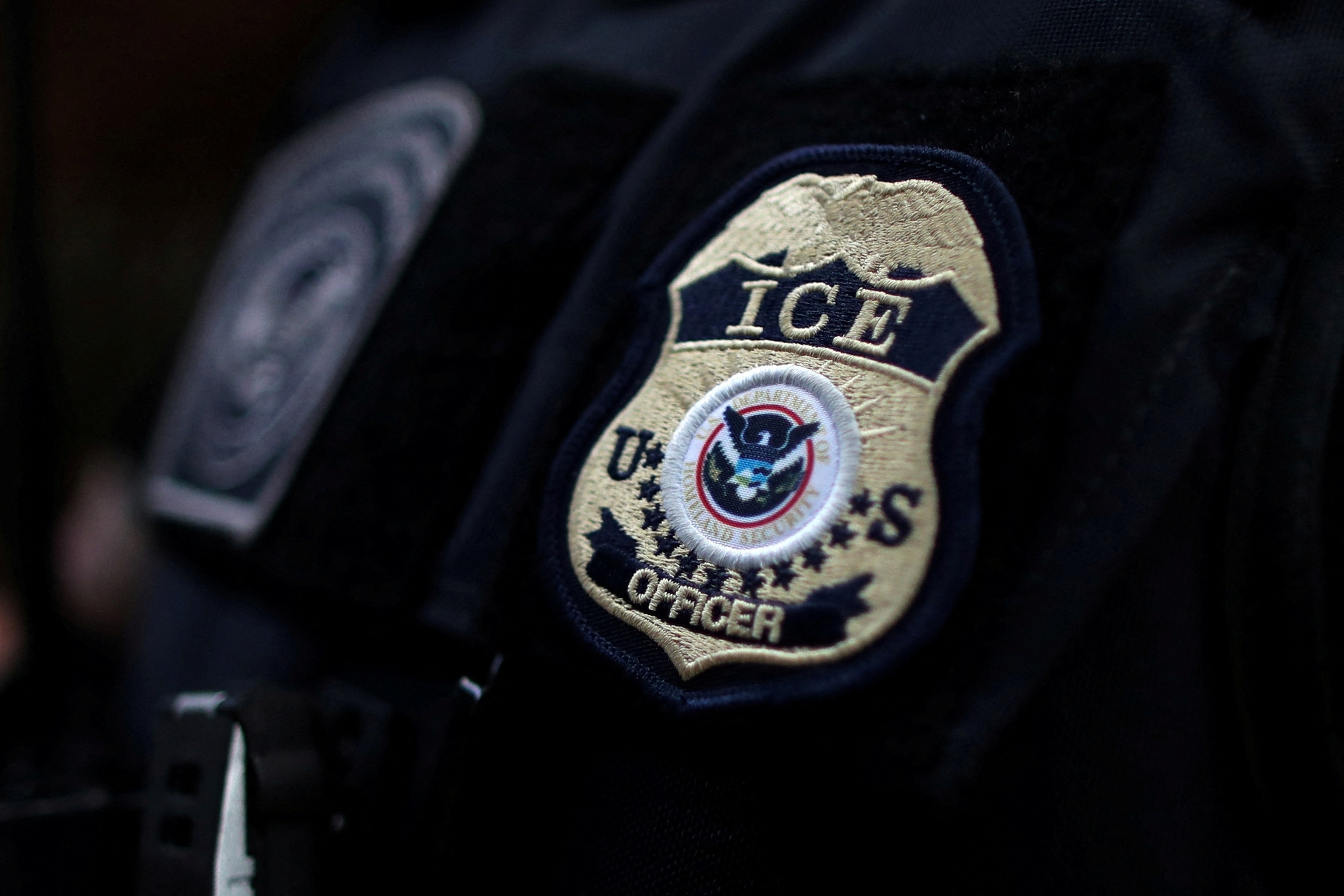 PHOTO: FILE PHOTO: ICE Field Office Director, Enforcement and Removal Operations, David Marin and U.S. Immigration and Customs Enforcement's (ICE) Fugitive Operations team search for a Mexican national at a home in Hawthorne