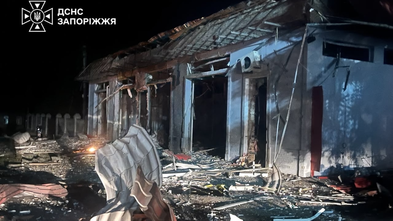 Русия и Украйна си разменят смъртоносни удари, докато Зеленски се готви да се срещне с Тръмп