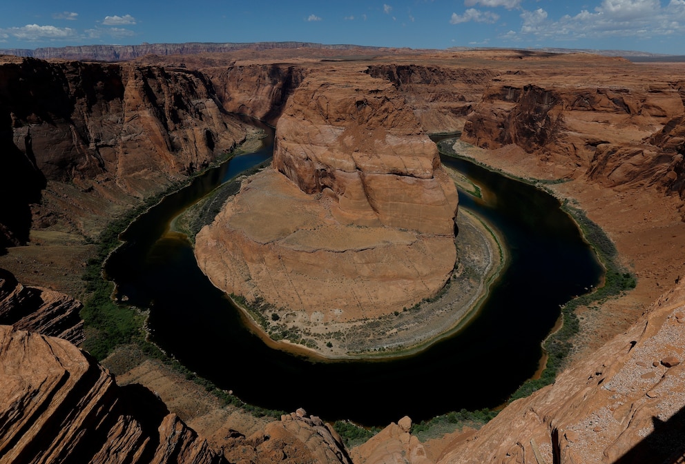 PHOTO: ***BESTPIX*** Lake Powell, Major Reservoir For Western States, Drops To Critical Levels