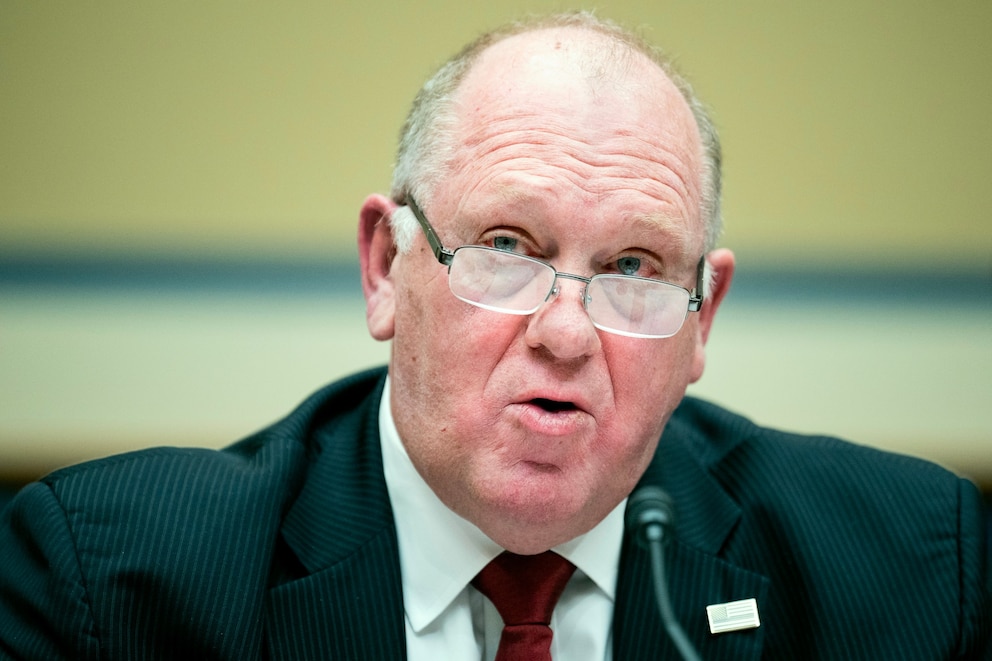 PHOTO: Thomas Homan testifies during the House Oversight and Accountability Committee hearing titled "The Biden Administration's Regulatory and Policymaking Efforts to Undermine U.S. Immigration Law," in Rayburn Building, January 17, 2024.