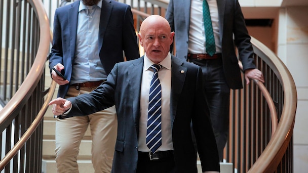 Sen. Mark Kelly clashes with Hegseth over Pentagon's investigation into him  - ABC News