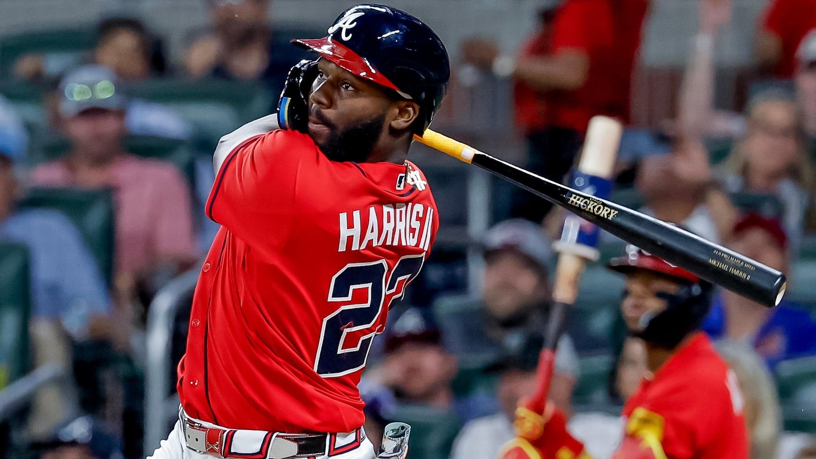 Harris delivers as a pinch-hitter for the Braves, leading 5-3 win over slumping Phillies