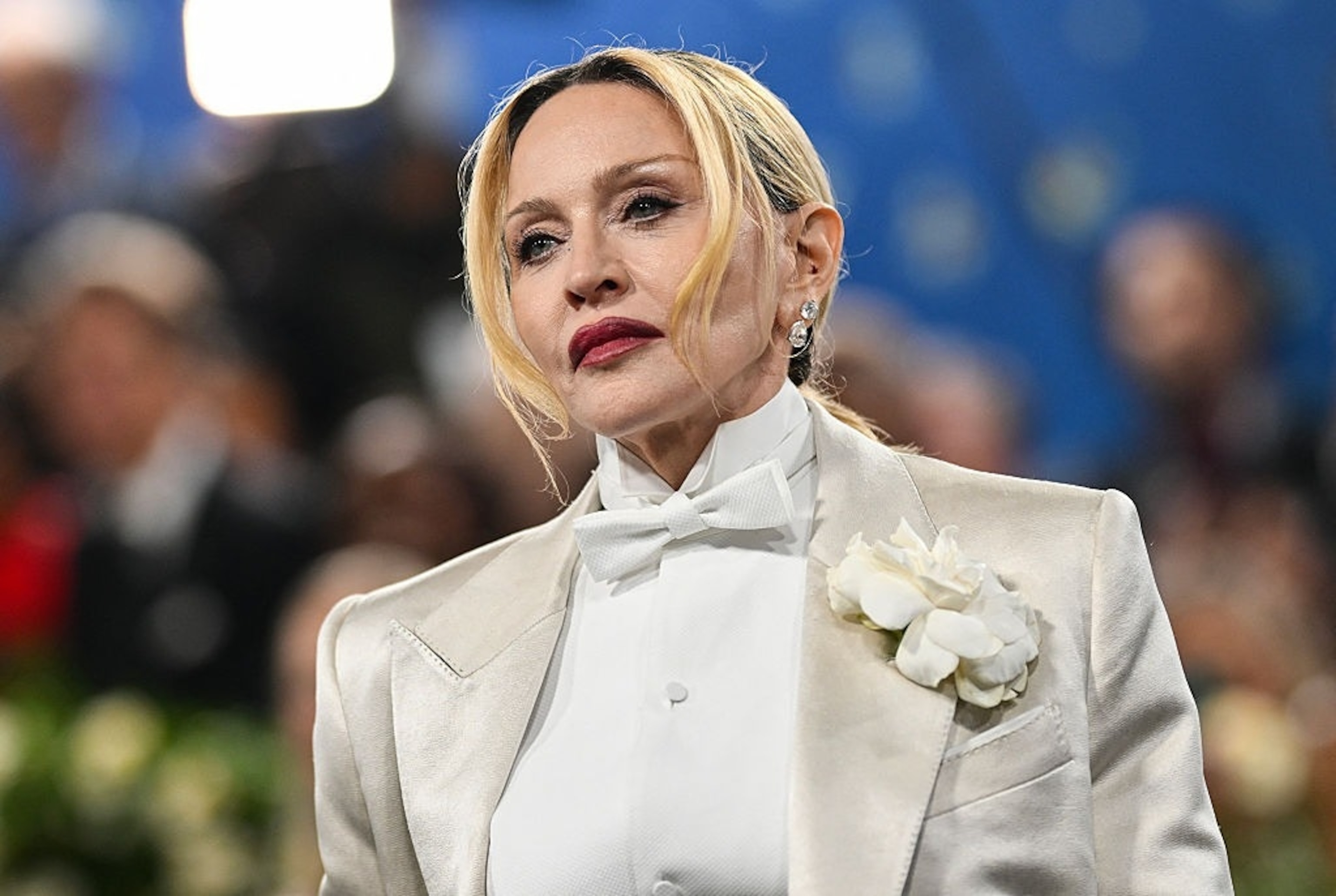 PHOTO: TOPSHOT-US-ENTERTAINMENT-FASHION-METGALA-CELEBRITY-MUSEUM-RED CARPET