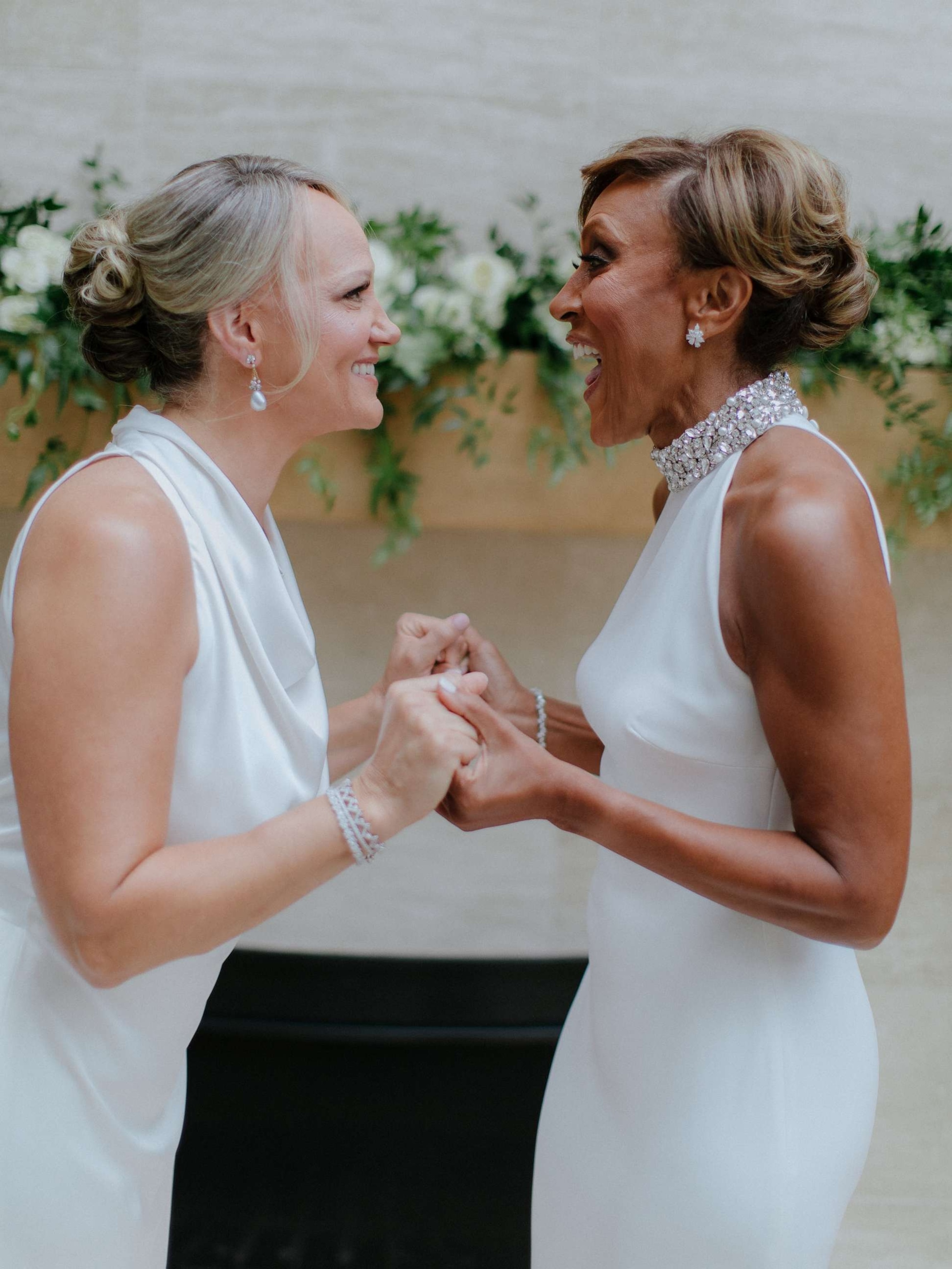 Inside Robin Roberts and Amber Laign s magical wedding celebration