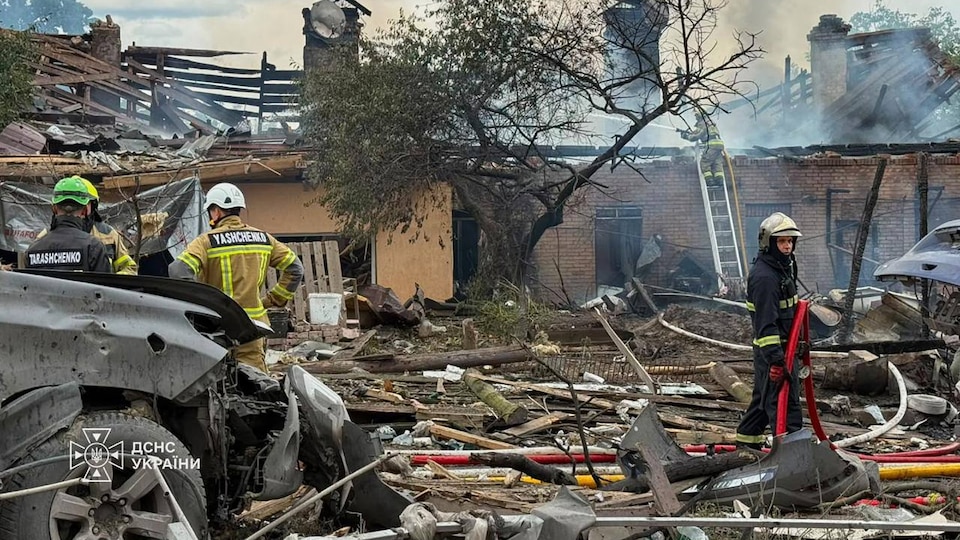 Attacks Across Ukraine Kill 14, Romania Downs Drone