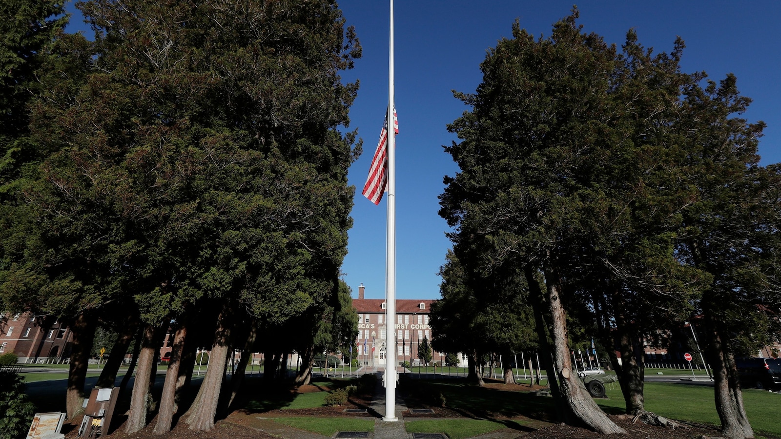 Military helicopter crashes near base in Washington state, official says