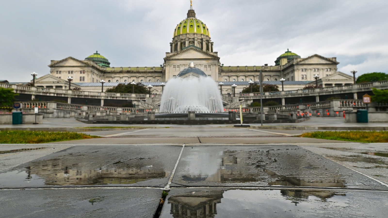 Pennsylvania lawmakers look to end budget stalemate, sealed with concession by Democrats on climate