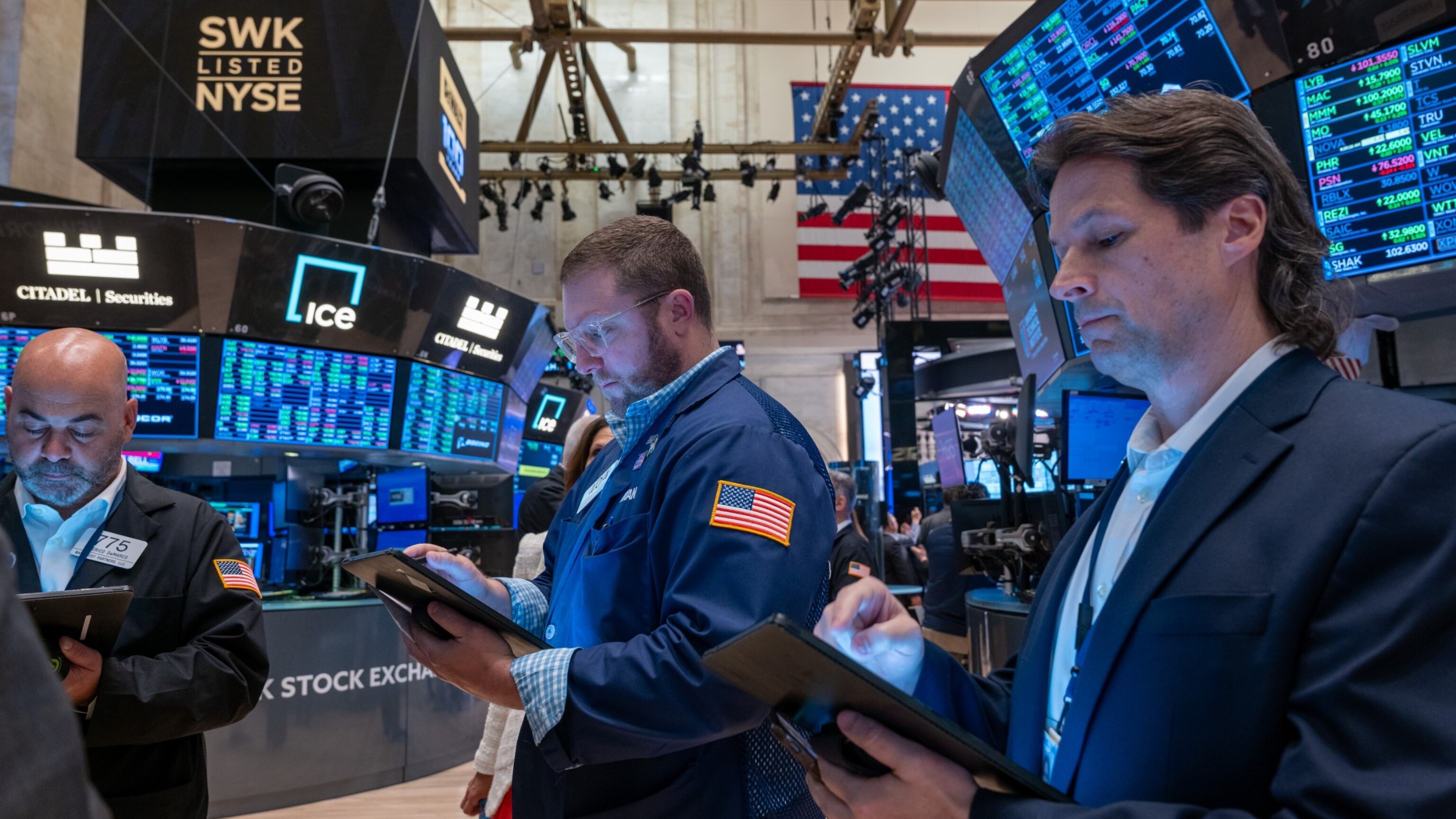 Is it too late to join the bull market? Experts weigh in. - Vimarsana News