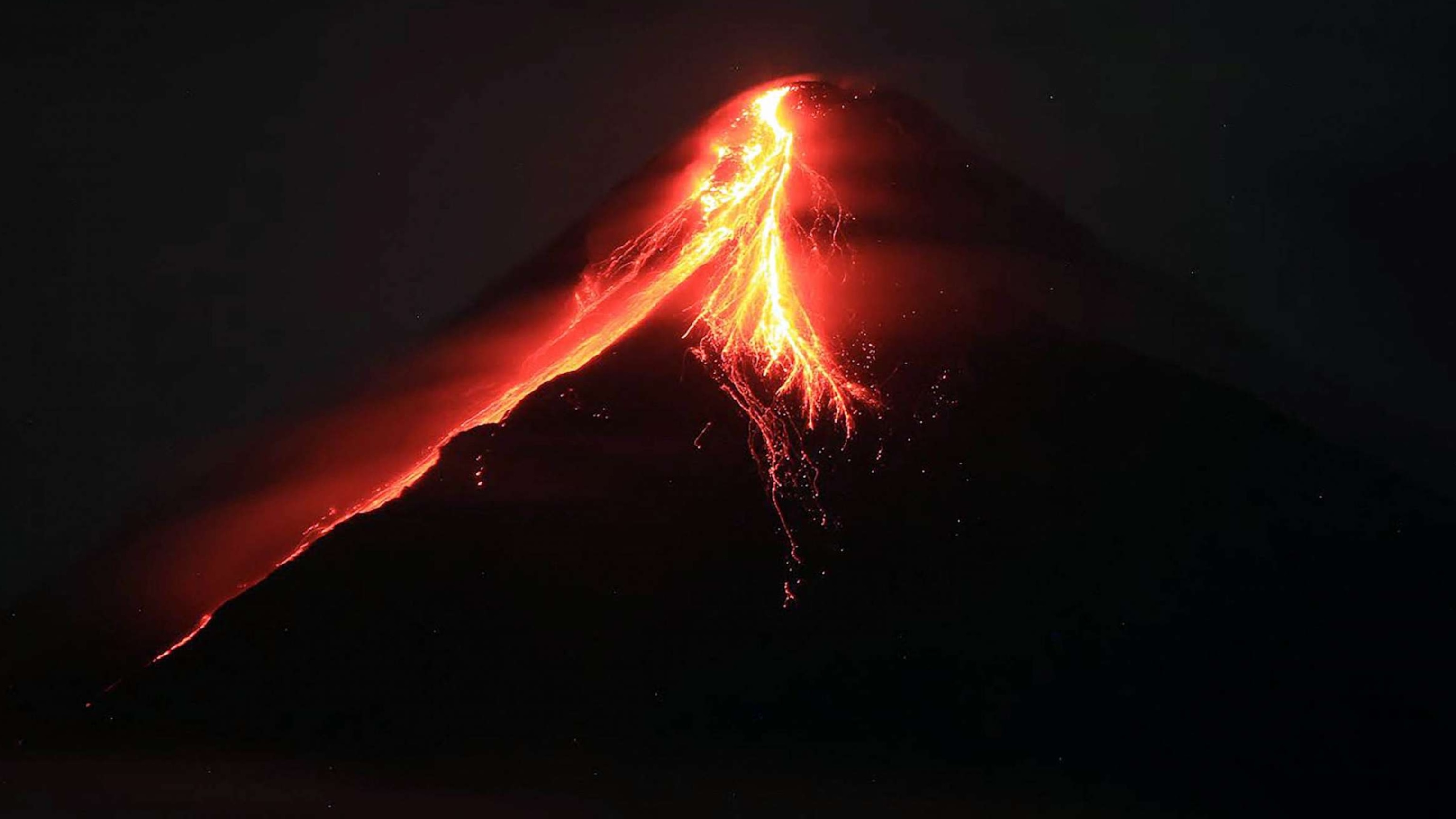 Mayon Volcano Eruption Wreaking Havoc On Philippine Island Could Last Philippines Mayon Volcano Gty Moe 009 230613 HpMain 16x9 