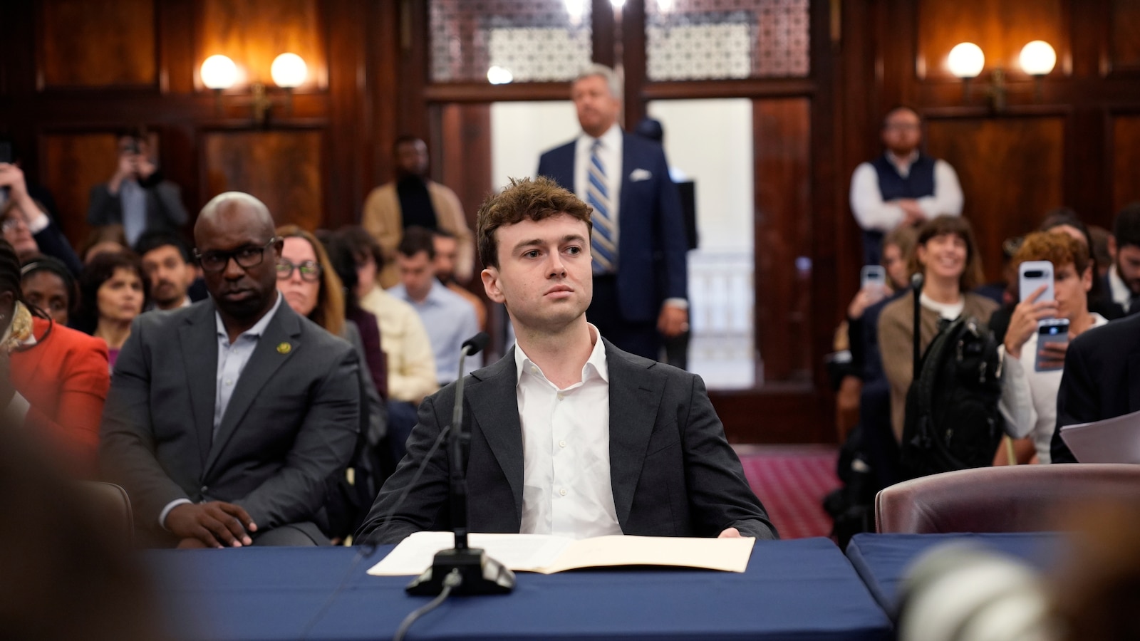 AI industry insiders voice alarms to NYC council as local governments take up safety concerns